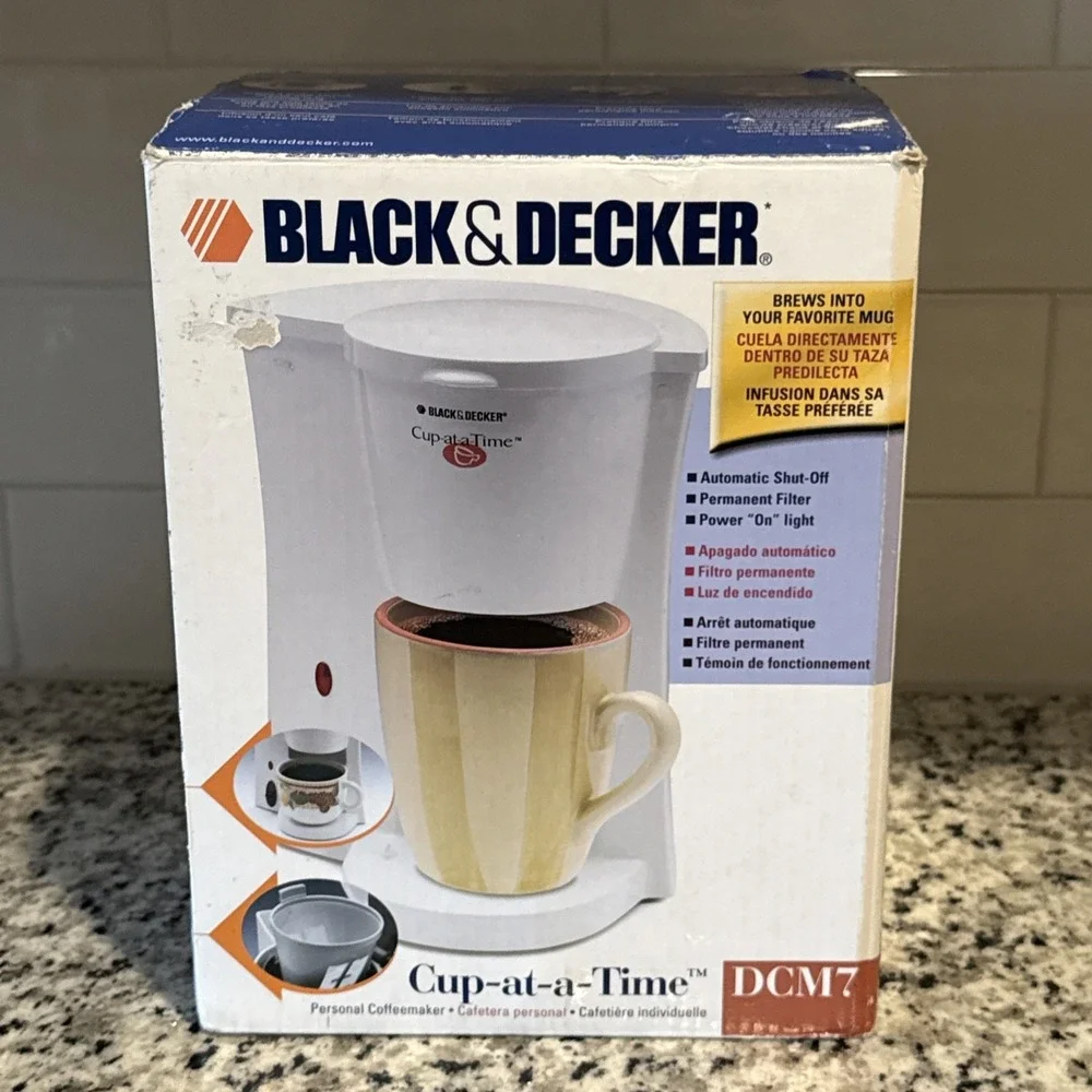 Vintage Black & Decker CUP-at-a-TIME Single Serve Drip Coffee Maker White Travel